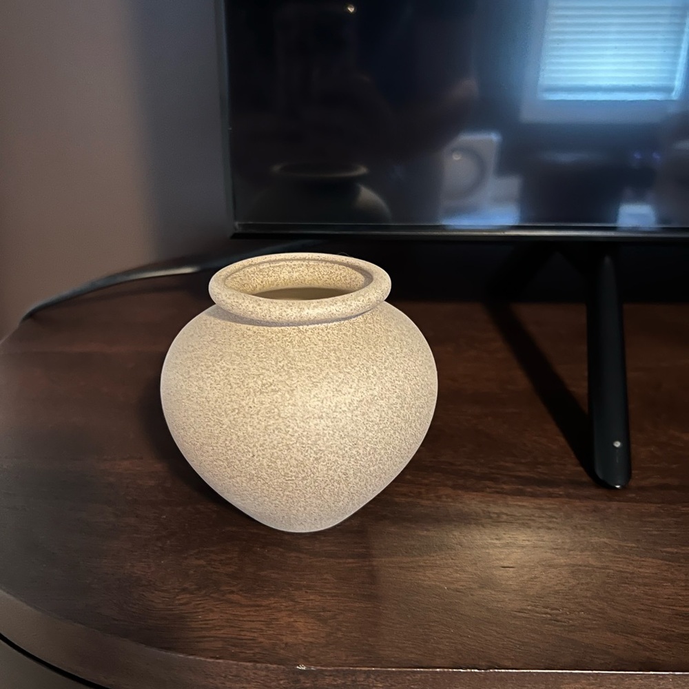 Elegant Cream Bud Vase